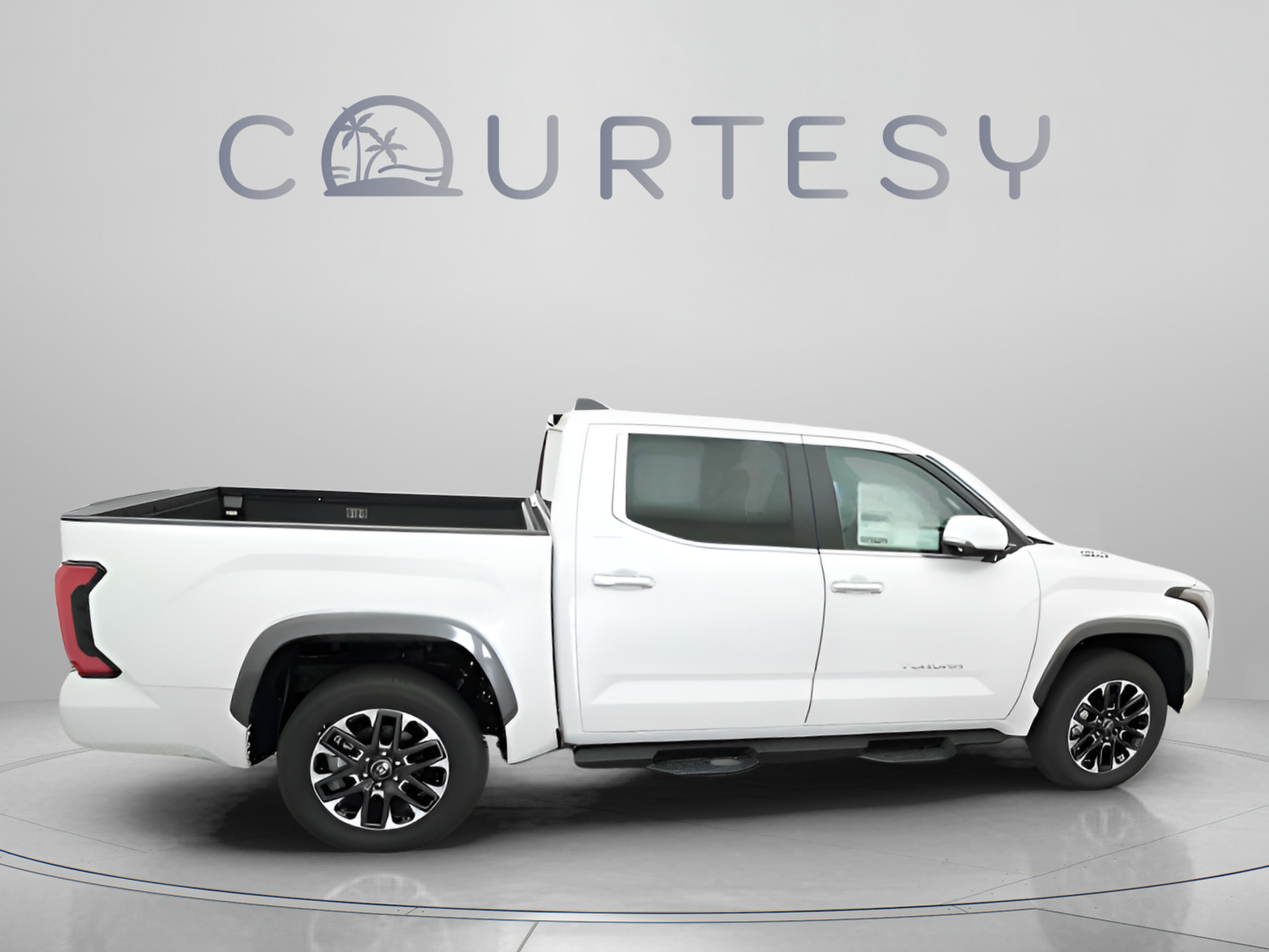 New 2025 Toyota Tundra Limited AWD/4WD image 19