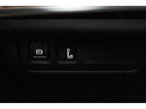 Certified 2024 Cadillac XT4 Premium Luxury FWD image 19
