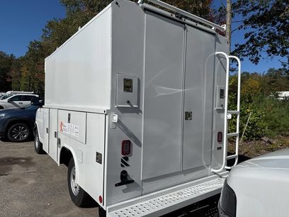 New 2025 Chevrolet Express 3500 w/ Power Convenience Package
