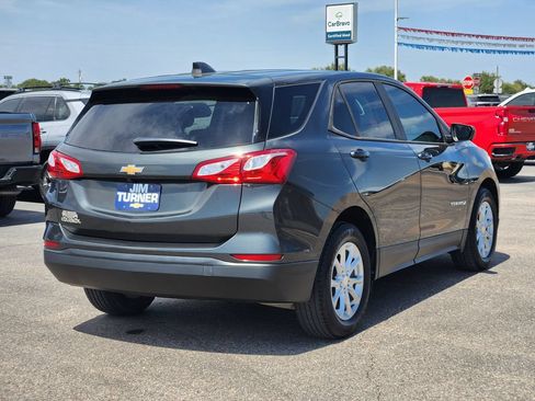 Used 2020 Chevrolet Equinox LS w/ LS Convenience Package FWD image 6