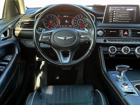 Used 2019 Genesis G70 2.0T Advanced w/ Elite Package image 5