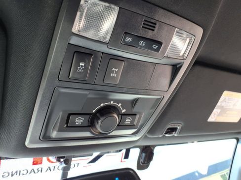 Used 2017 Toyota Tacoma TRD Pro AWD/4WD image 27