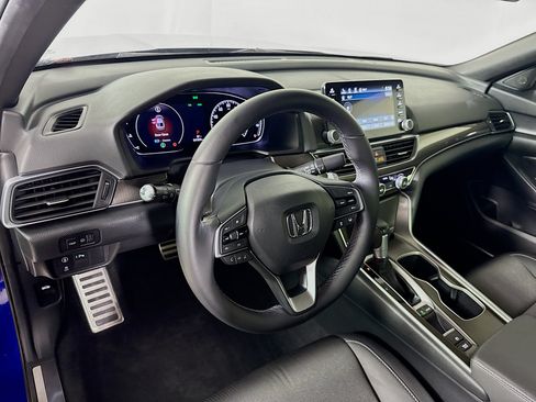 Used 2019 Honda Accord Sport image 8