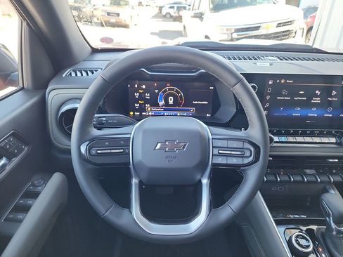 New 2026 Chevrolet Colorado ZR2 w/ Technology Package image 17