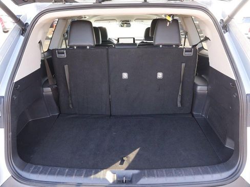 Certified 2025 Toyota Grand Highlander AWD image 7