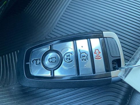 New 2025 Ford Explorer Active w/ Active Comfort Package image 44