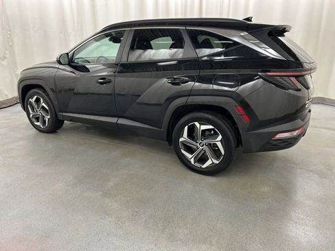 Used 2023 Hyundai Tucson SEL w/ Convenience Package AWD/4WD image 3
