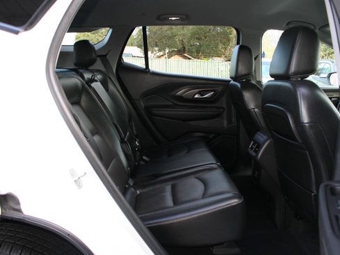 Used 2023 GMC Terrain SLT FWD image 24