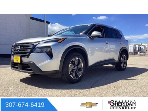 Used 2025 Nissan Rogue SV AWD/4WD image 29