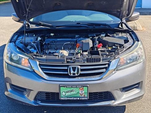 Used 2013 Honda Accord LX image 42