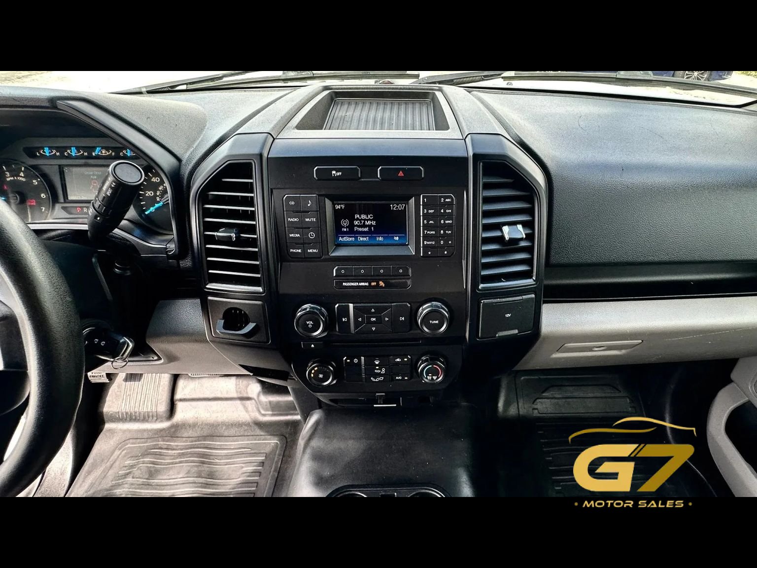 Used 2017 Ford F150 XL w/ Equipment Group 101A Mid RWD image 11