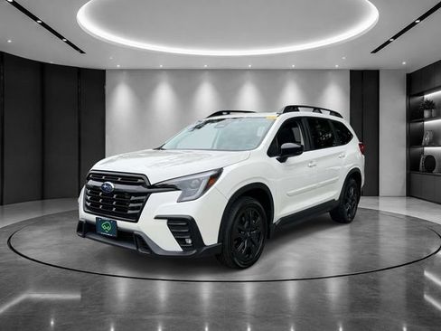 Used 2024 Subaru Ascent Onyx Edition AWD/4WD image 1