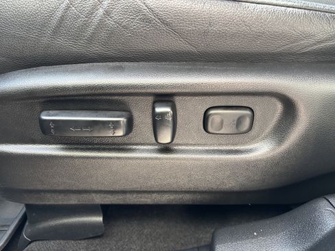 Used 2023 Honda Passport EX-L image 16