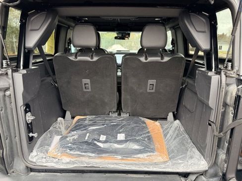 Used 2024 Ford Bronco Black Diamond image 24