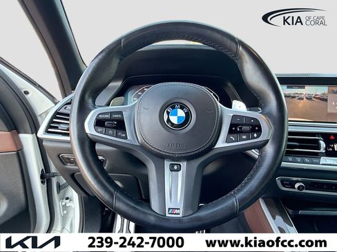Used 2022 BMW X5 M50i w/ Executive Package image 40