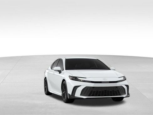 New 2026 Toyota Camry SE image 16