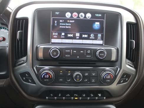 Used 2016 Chevrolet Silverado 2500 LTZ image 23