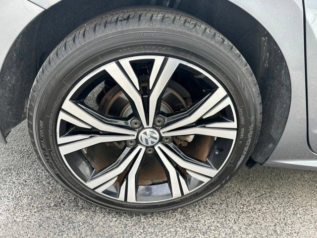 Used 2022 Volkswagen Passat 2.0T SE FWD image 53