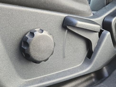 Used 2021 Ford Bronco Black Diamond image 16