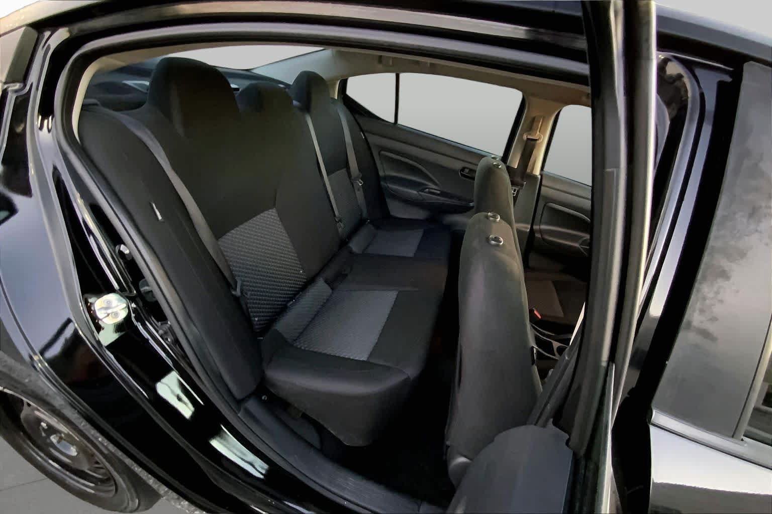 Used 2023 Nissan Versa S w/ Trunk Package FWD image 17