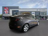 Used 2020 Tesla Model Y Long Range image 3