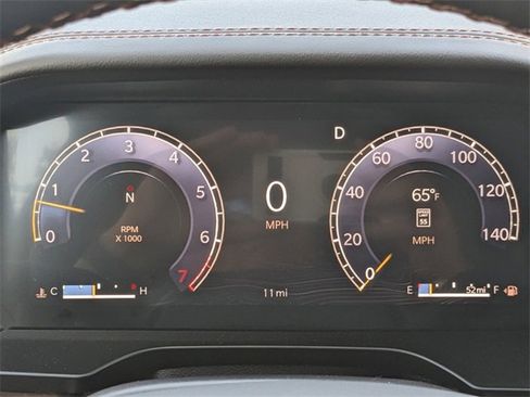 New 2025 Jeep Grand Cherokee L Summit w/ Luxury Tech Group V image 27