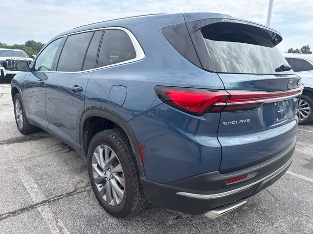 Used 2026 Buick Enclave Preferred FWD image 4