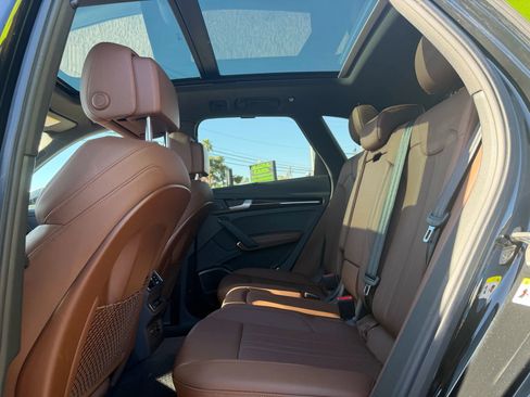 Used 2019 Audi Q5 2.0T Premium Plus w/ Premium Plus Package image 13