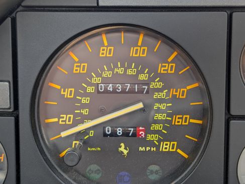 Used 1989 Ferrari Mondial Cabriolet image 17