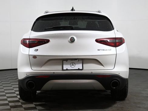 Used 2018 Alfa Romeo Stelvio Ti image 9