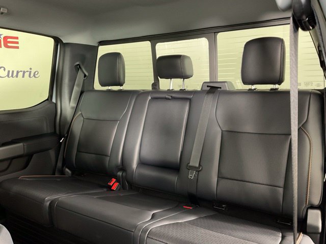 New 2026 Ford F250 Lariat w/ Black Appearance Package AWD/4WD image 16