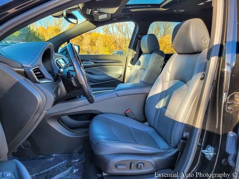 Used 2023 Buick Enclave Essence w/ Experience Buick Package AWD/4WD image 8