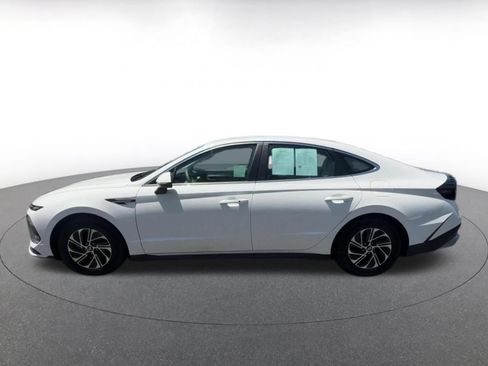 Used 2026 Hyundai Sonata Blue FWD image 10