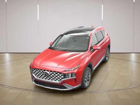 Used 2023 Hyundai Santa Fe Limited w/ Cargo Package FWD image 32