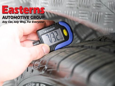 Used 2018 Tesla Model 3 Long Range image 25