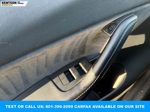 Used 2021 Tesla Model Y Long Range image 17