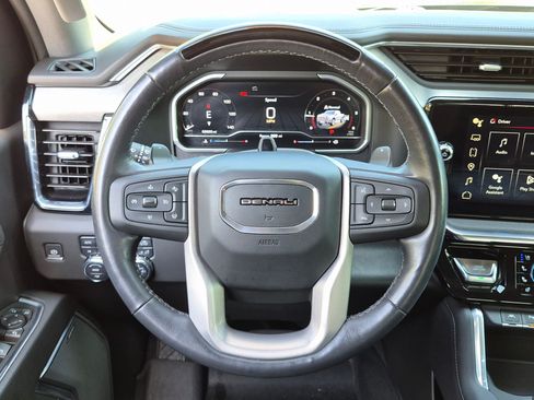 Used 2024 GMC Sierra 1500 Denali AWD/4WD image 18