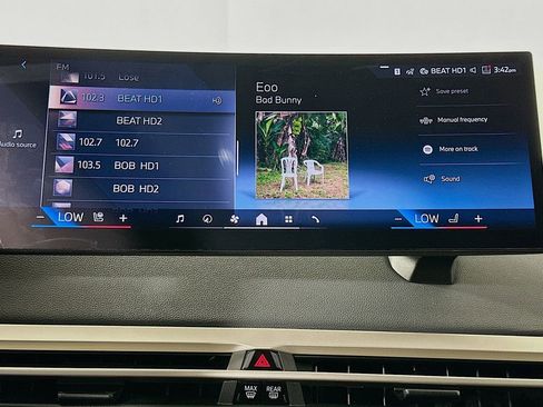 Used 2026 BMW iX xDrive45 image 11