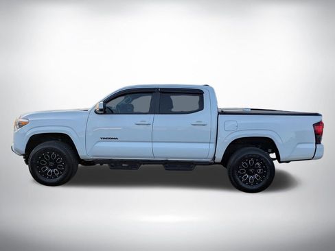 Used 2020 Toyota Tacoma SR w/ SR Convenience Package image 7