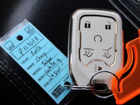 Used 2016 Chevrolet Tahoe LT image 38