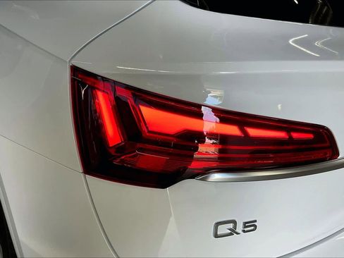 Certified 2025 Audi Q5 2.0T Premium image 31