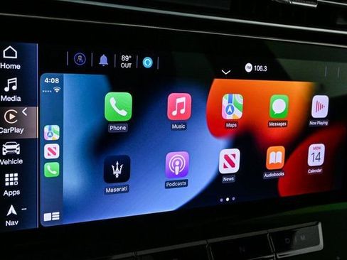 New 2025 Maserati Grecale Trofeo image 3