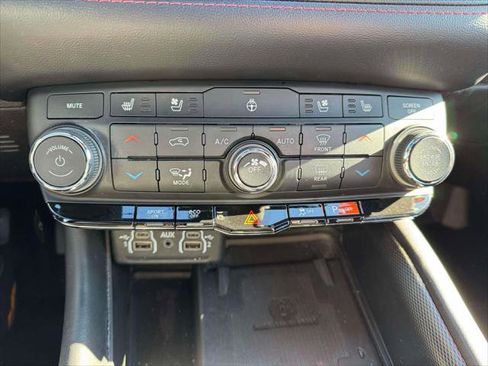 Used 2021 Dodge Durango R/T w/ Blacktop Package image 30