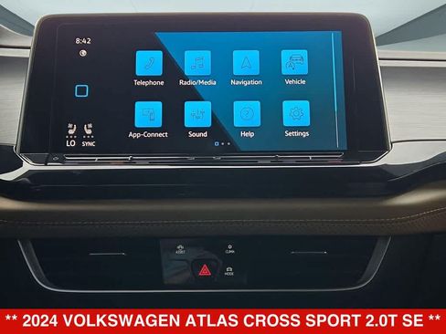 Used 2024 Volkswagen Atlas Cross Sport SE FWD image 28
