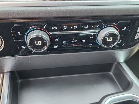 Used 2023 Chevrolet Silverado 1500 LT RWD image 18