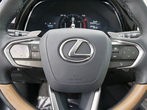 Certified 2025 Lexus RX 350 AWD image 17