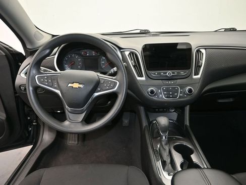 Used 2023 Chevrolet Malibu LT w/ Driver Confidence Package FWD image 16