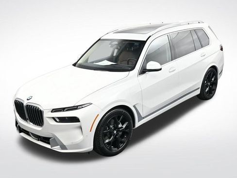New 2026 BMW X7 xDrive40i AWD/4WD image 25