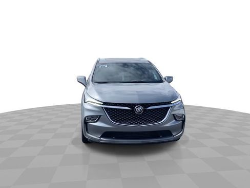 Used 2024 Buick Enclave Avenir w/ Avenir Technology Package image 3