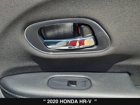 Used 2020 Honda HR-V EX image 32